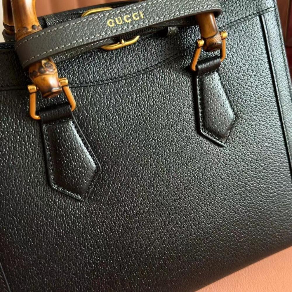 Stylish Crossbody Bag 27x24x11cm
