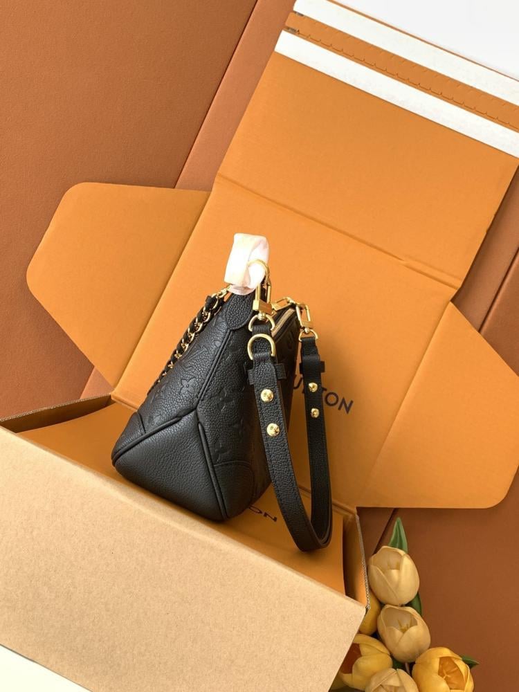 Leather Shoulder Bag Style 1956685603