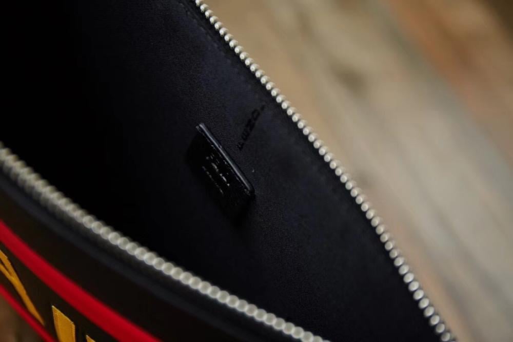 Wallet Style 416383053