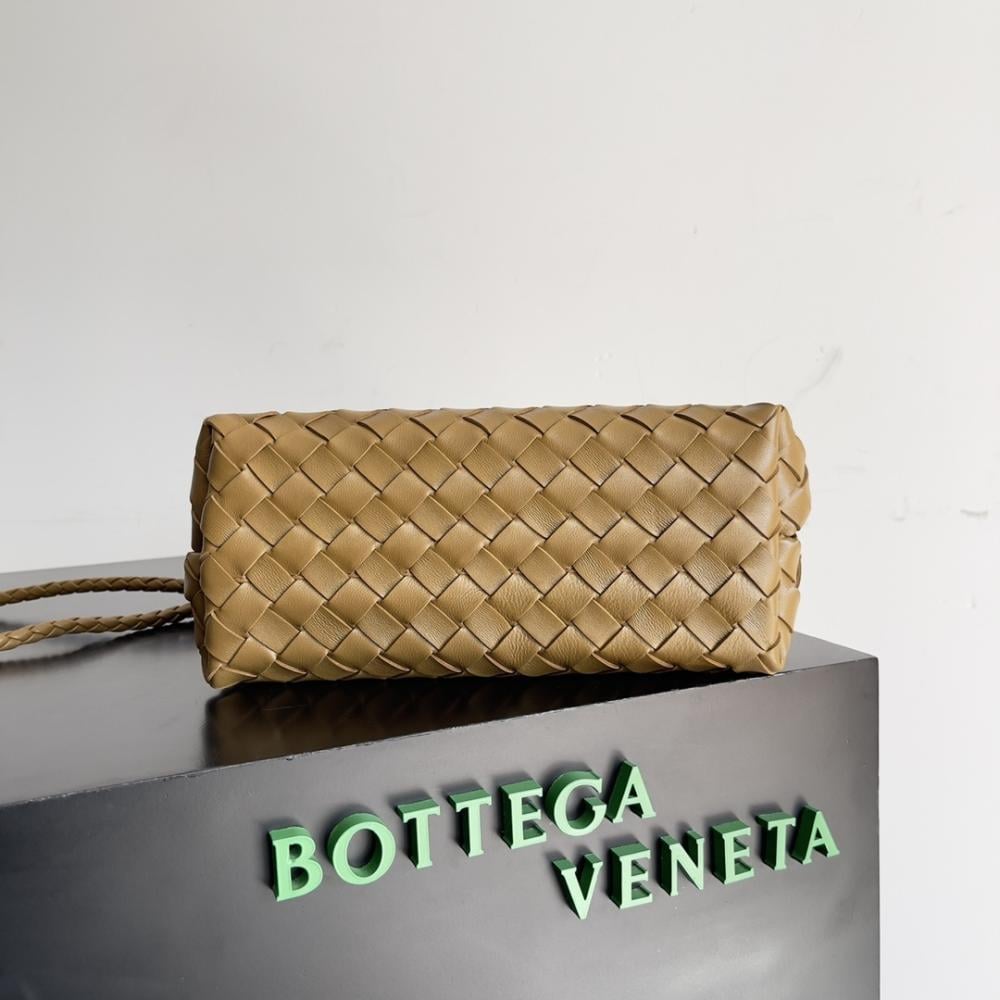 Luxury Leather Top Handle Bag Style 9436924