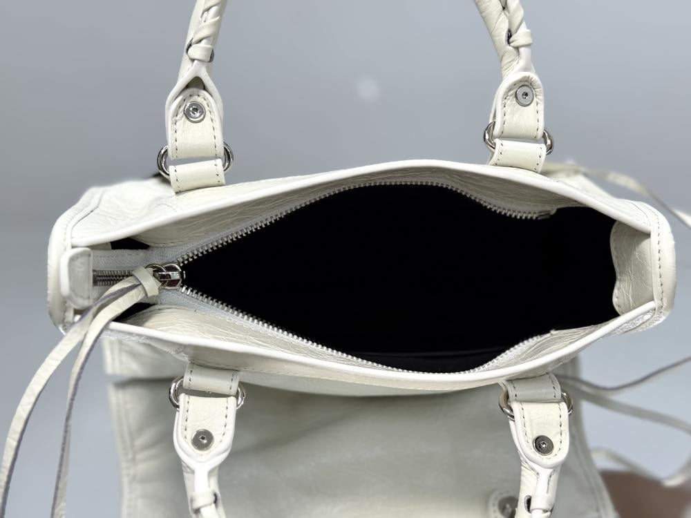 Luxury Top Handle Bag Style 492570208