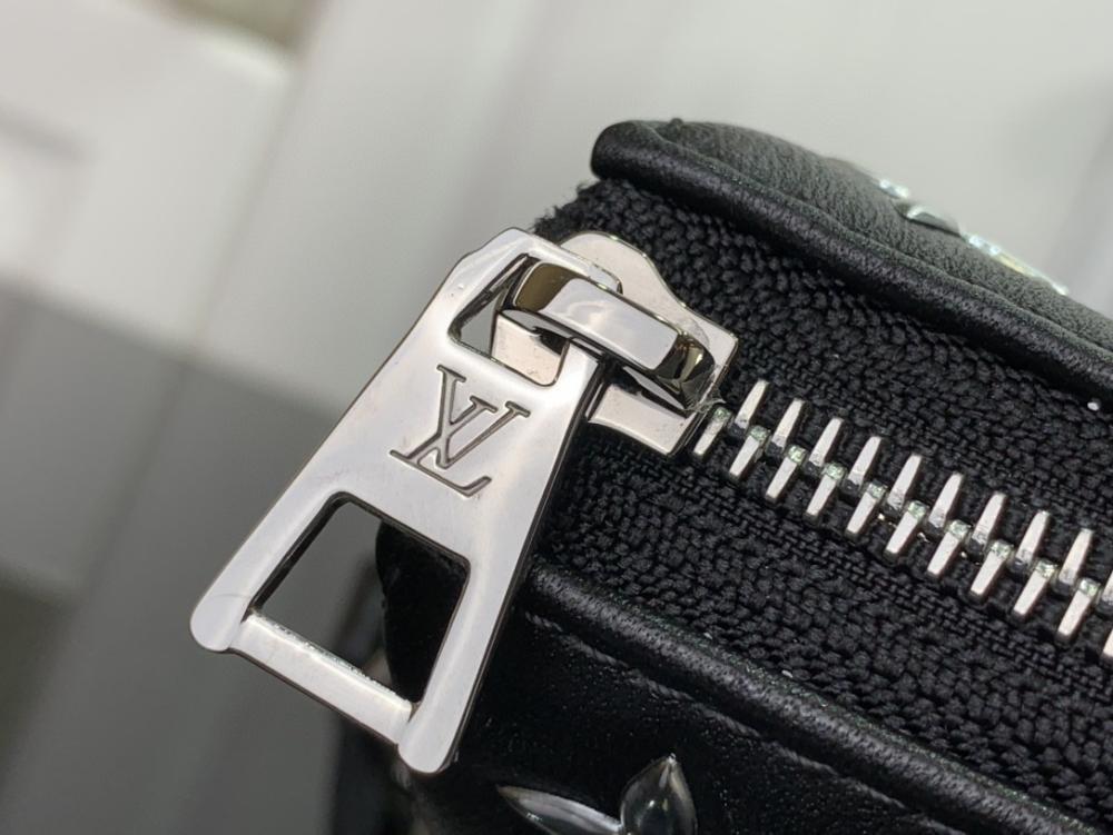 Shoulder Bag Style 411041639