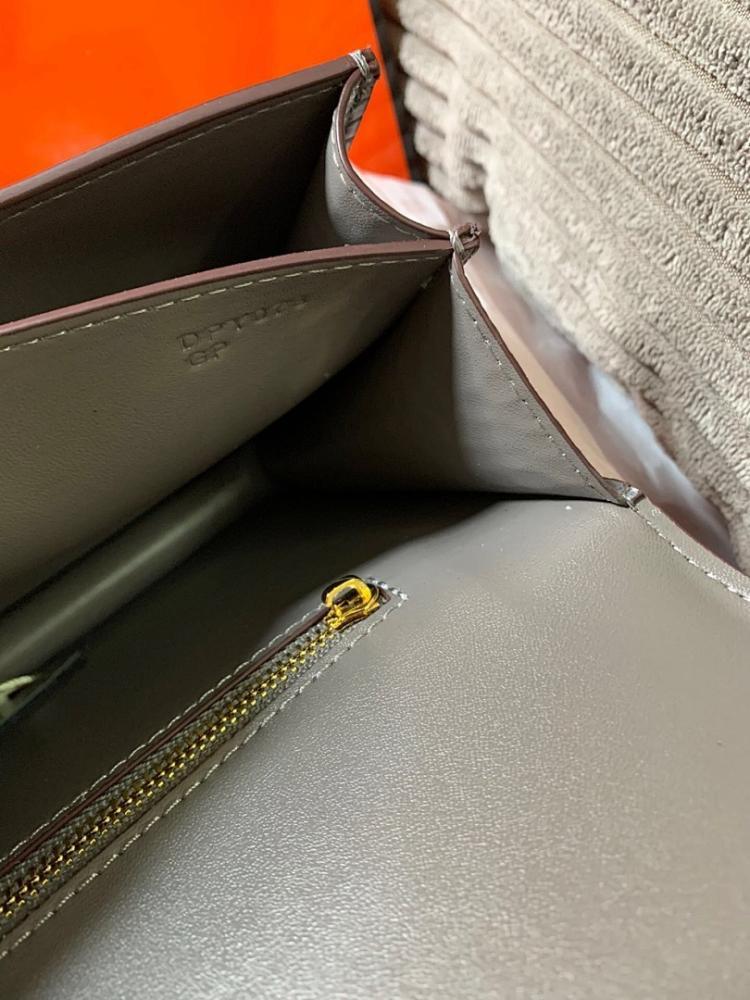 Classic Luxury Gold Leather Shoulder Bag