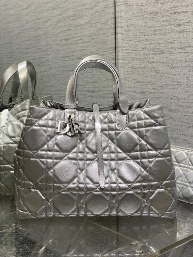 Calfskin Top Handle Bag Style 1900965791