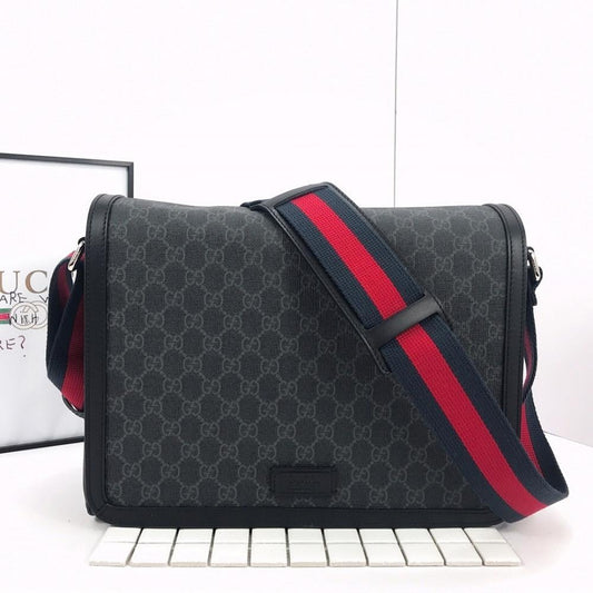 Italian-Inspired Stylish Crossbody Bag 33x24x10cm