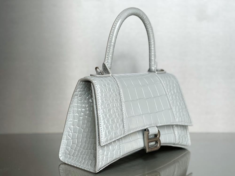 Luxury Top Handle Bag Style 525620242