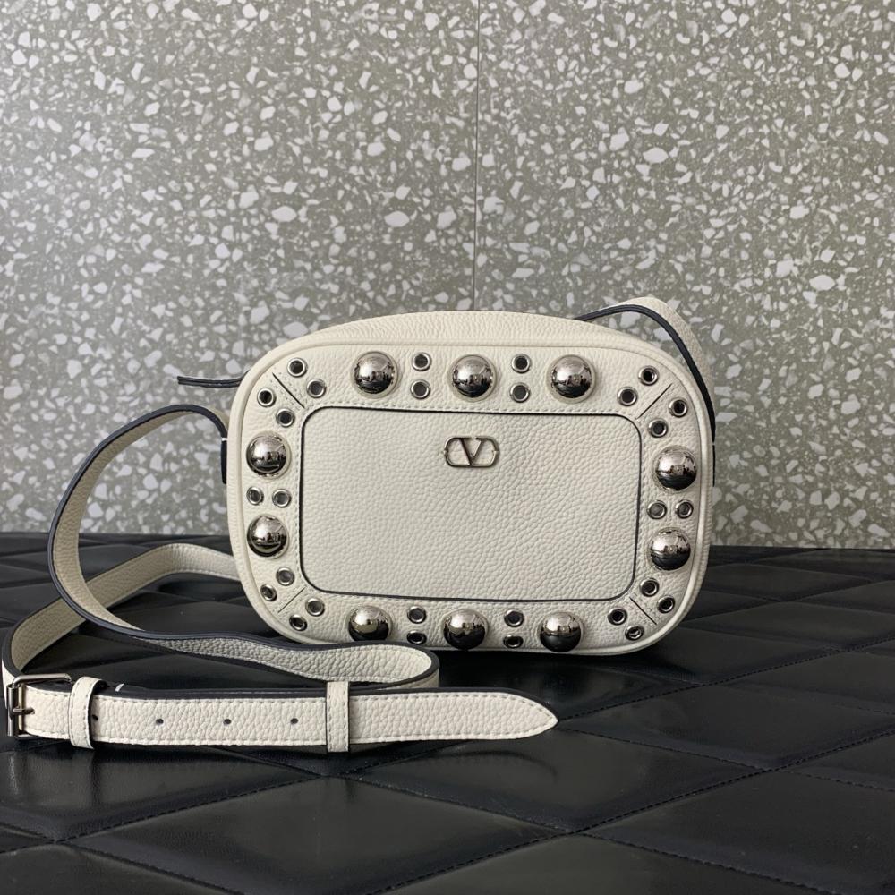 Studded Shoulder Bag Style 1216181744