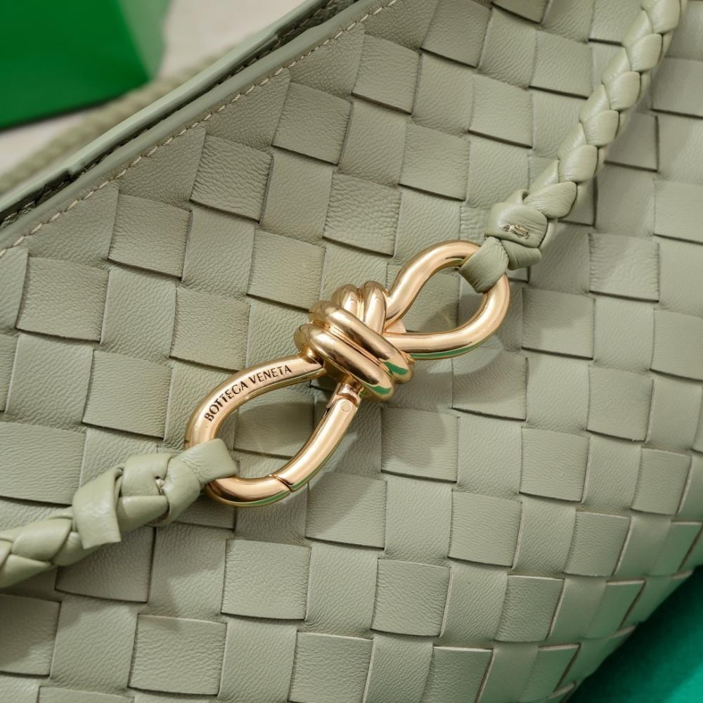 Top Handle Bag Style 1966140090