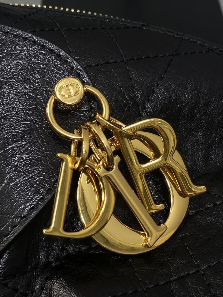 Luxury Top Handle Bag Style 302504784