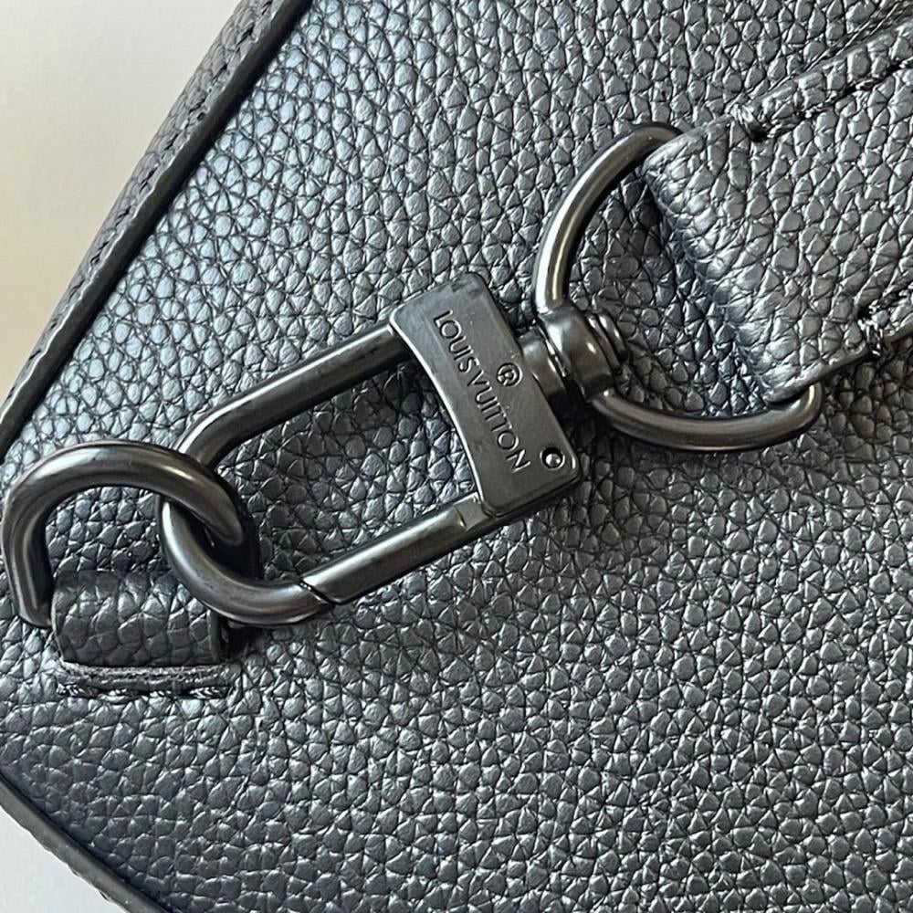 Modern Luxury Monogram Shoulder Bag 16x33x5.5cm