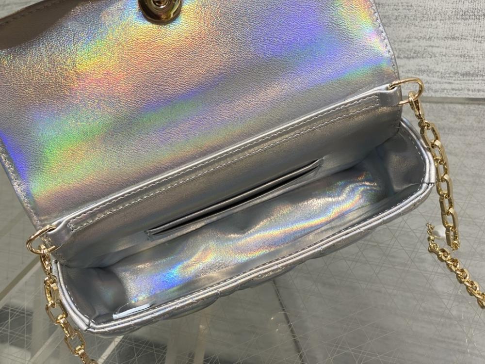 Silver Top Handle Bag Style 735970111