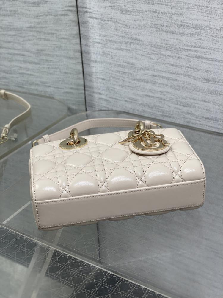 Top Handle Bag Style 753451864