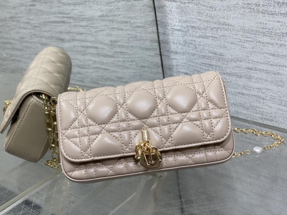 Classic Top Handle Bag Style 1899114761
