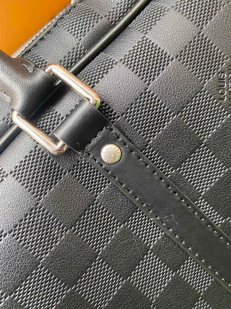 Italian-Inspired Elegant Calfskin Shoulder Bag 37x28x7cm