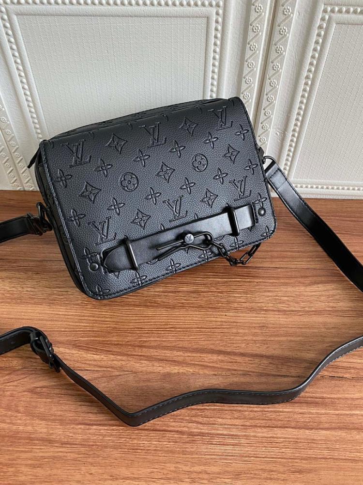 Classic Elegant Shoulder Bag