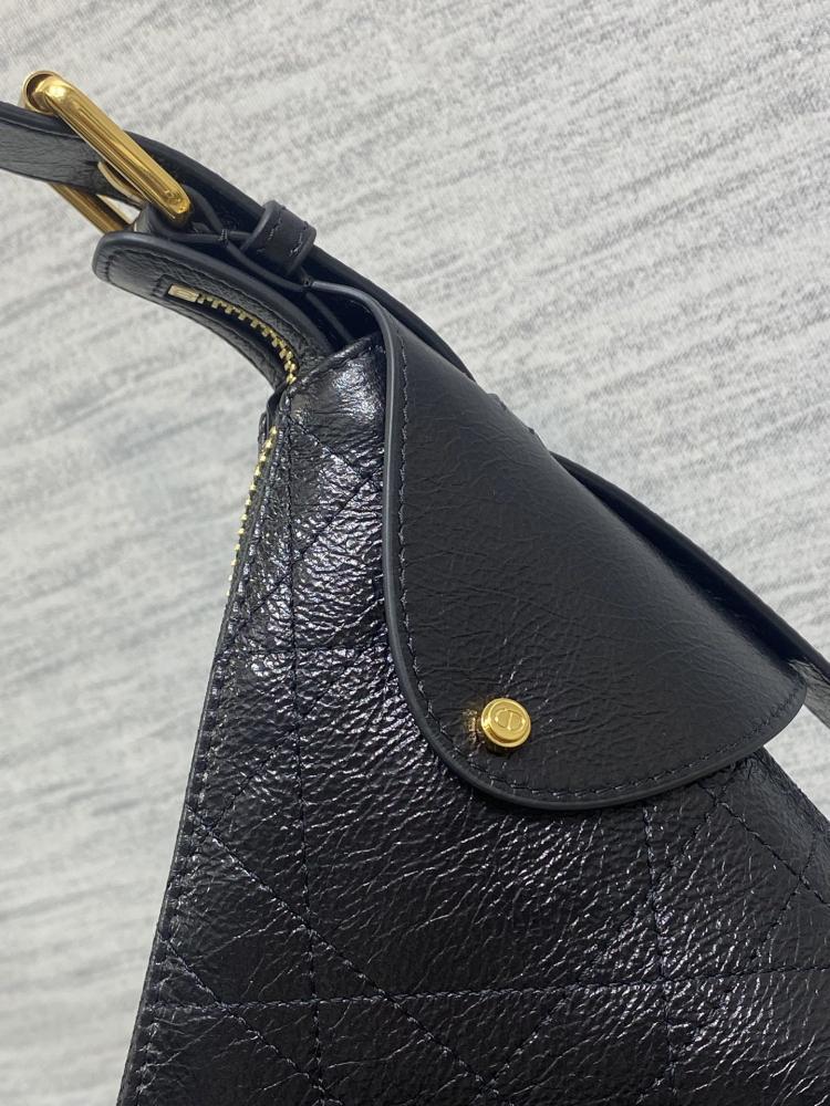 Top Handle Bag Style 1002526540