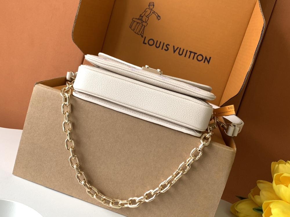 Classic Luxury Top Handle Bag Style 1605813517