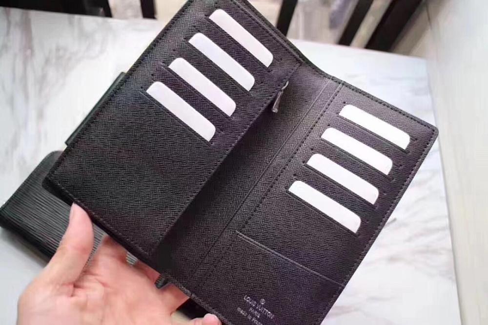 Elegant Stylish Monogram Wallet 19x10cm
