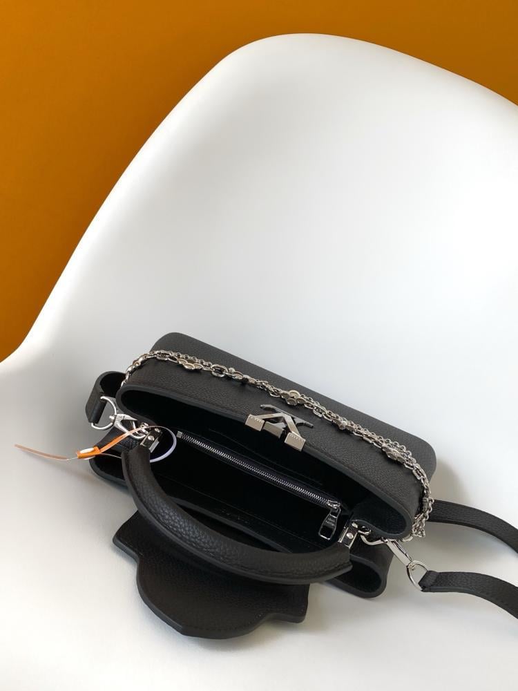 Wallet Style 1621915112