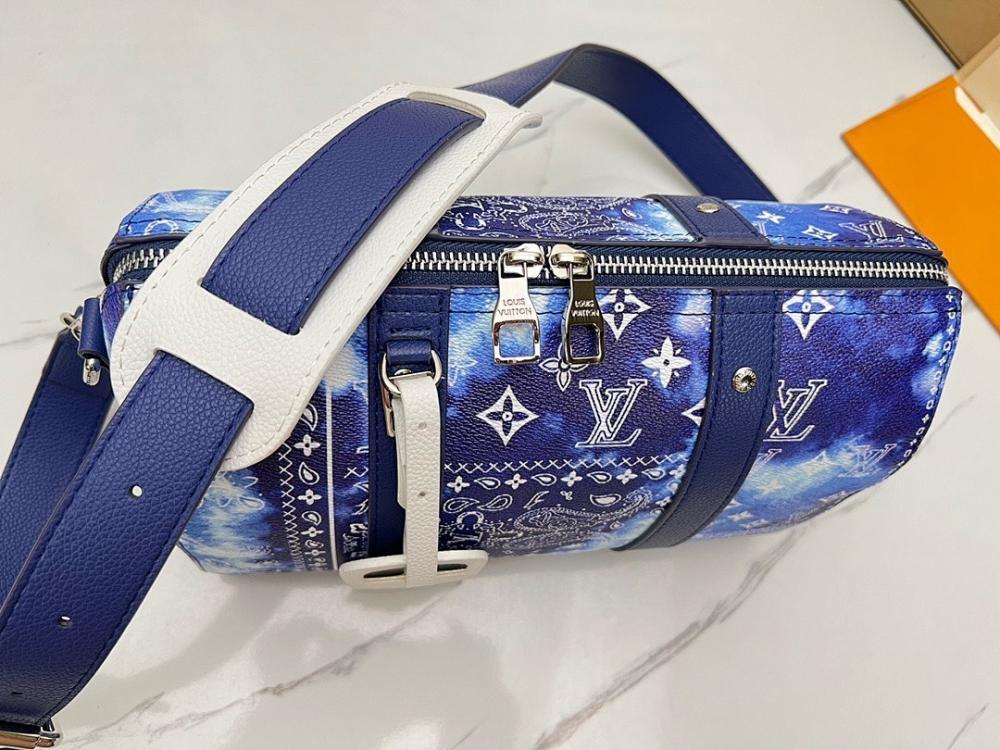 Modern Stylish Calfskin Shoulder Bag 27x17x13cm