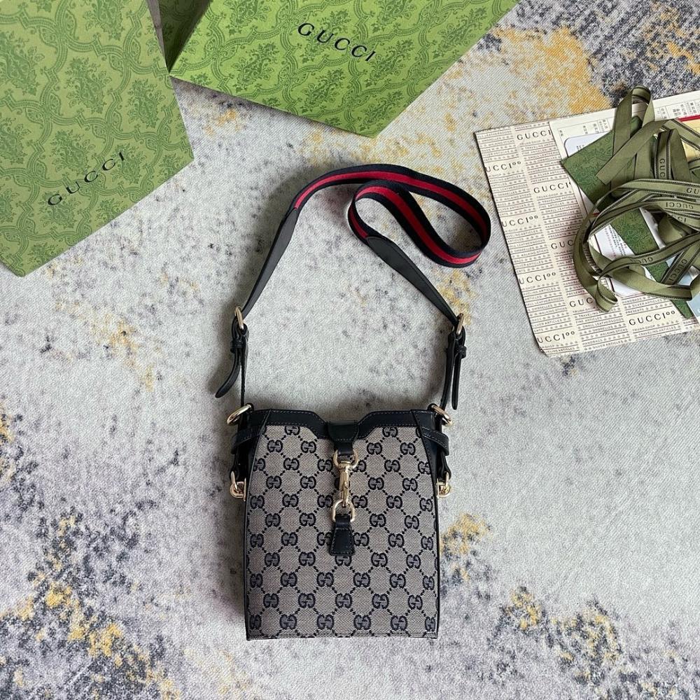 Luxury Top Handle Bag 16x19.5x5.5cm