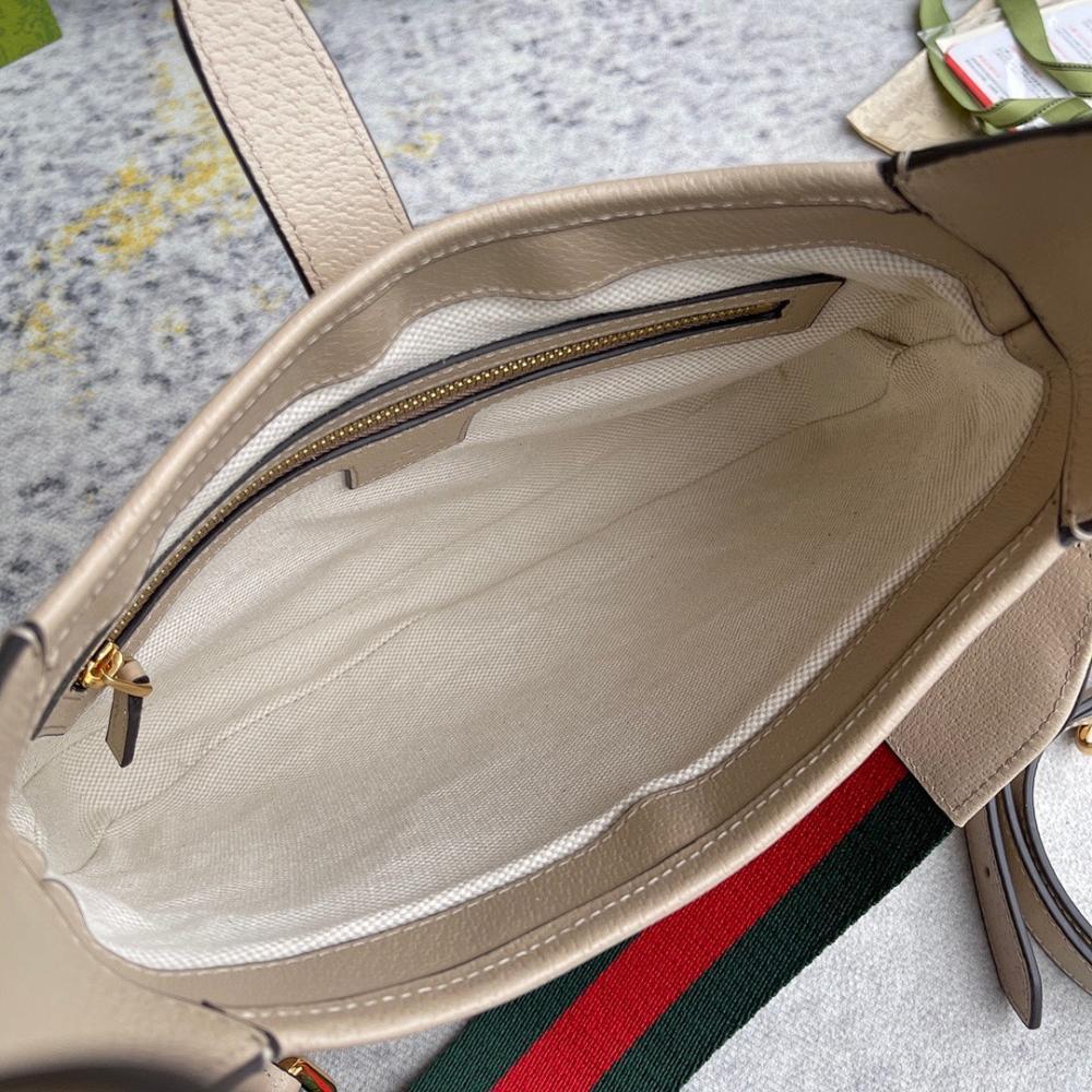 Stylish Crossbody Bag 28x19x4.5cm