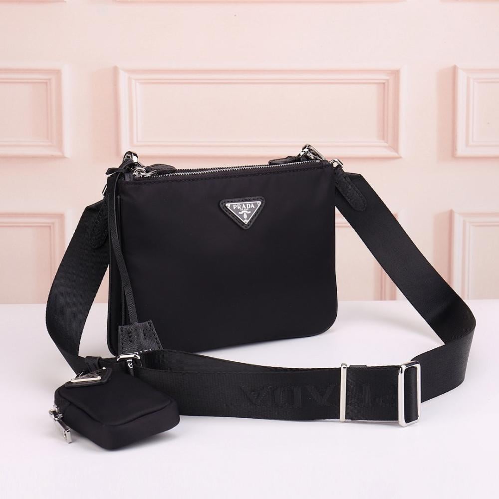 Classic Refined Nylon Bag