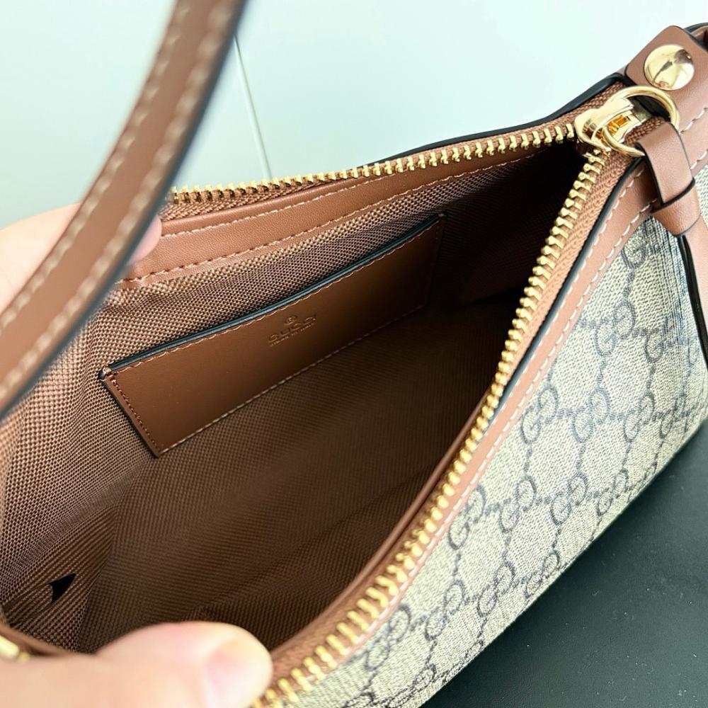 Modern Refined Top Handle Bag 22x14x8cm