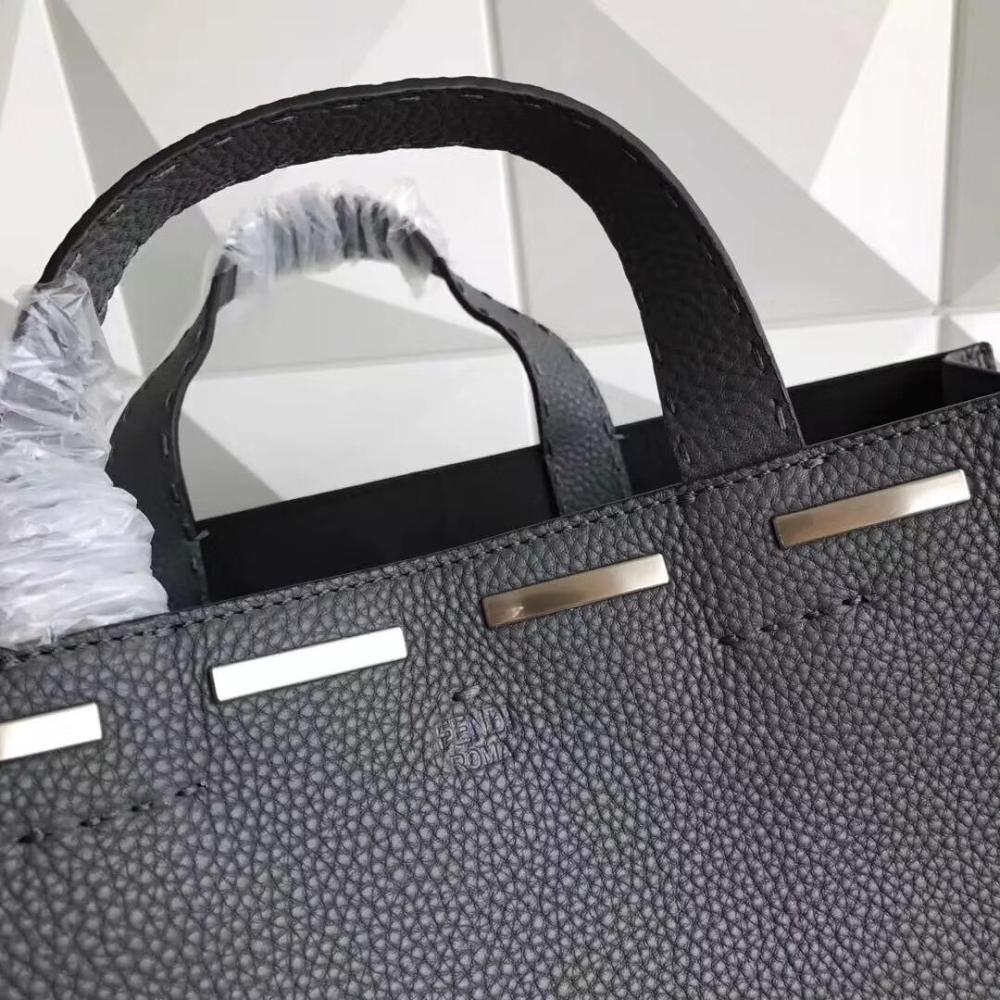 Classic Top Handle Bag Style 1151061583