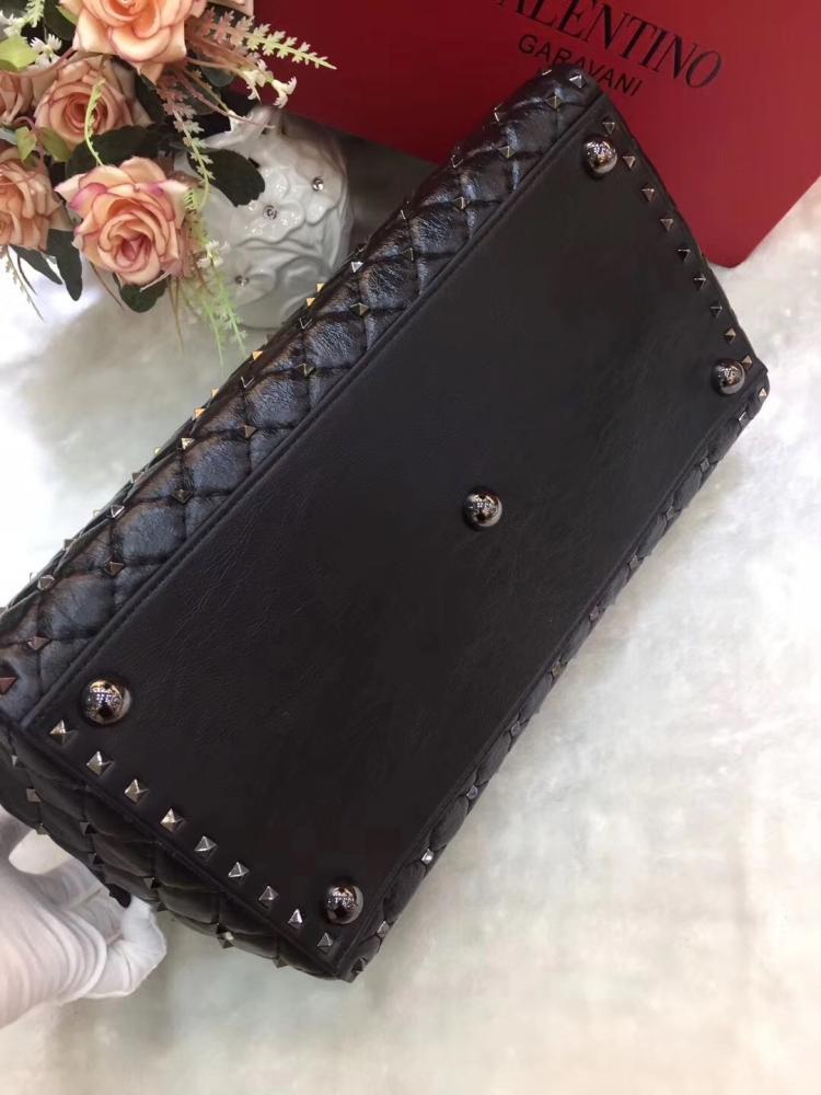 Top Handle Bag Style 546592189