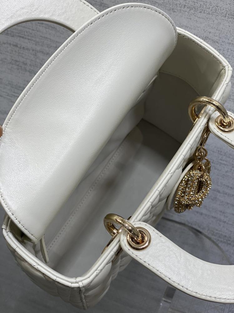 Top Handle Bag Style 114698849