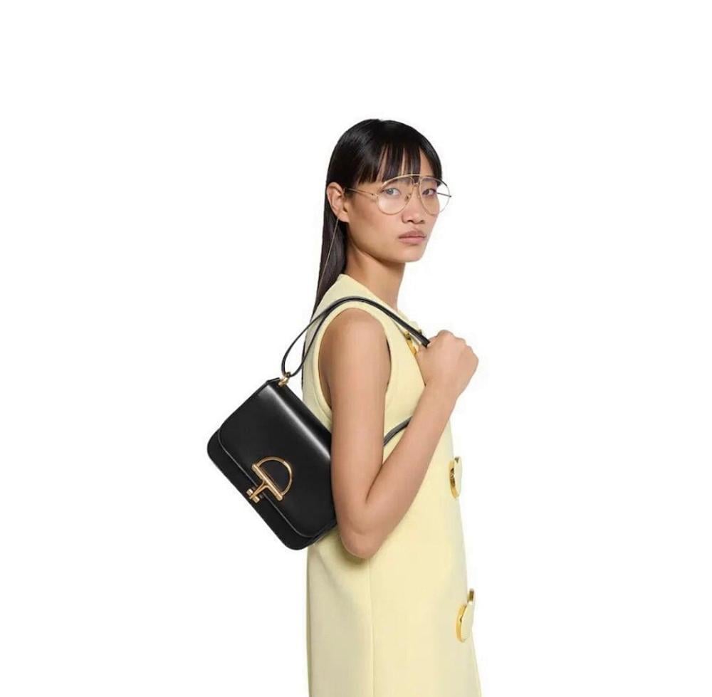 Modern Refined Shoulder Bag 22.5x14x8cm