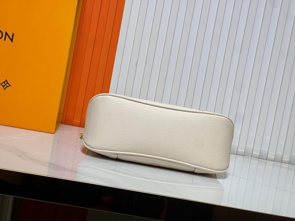 Elegant Refined Gold Woven Leather Top Handle Bag 29x16x9.5cm