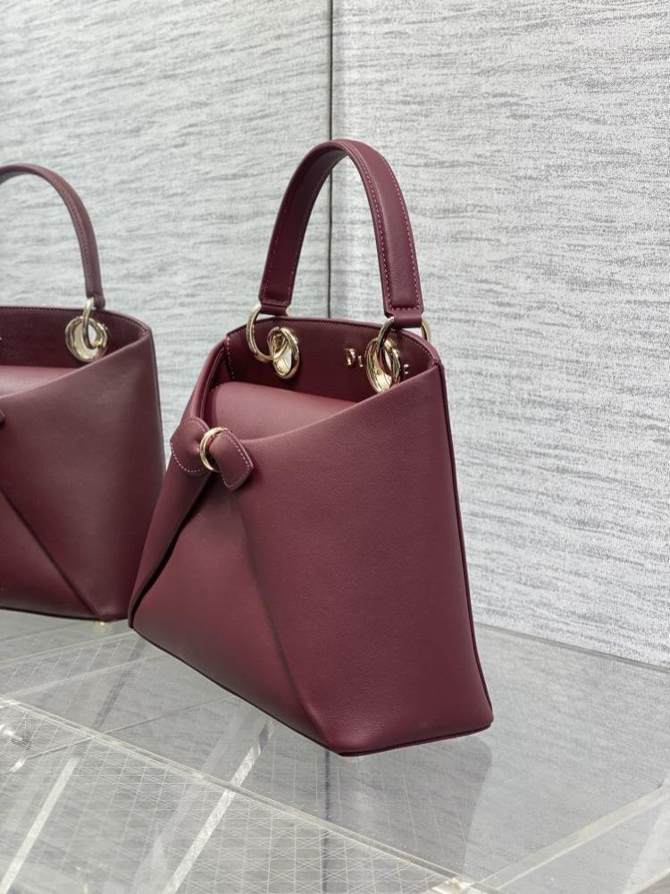 Top Handle Bag Style 1121739357