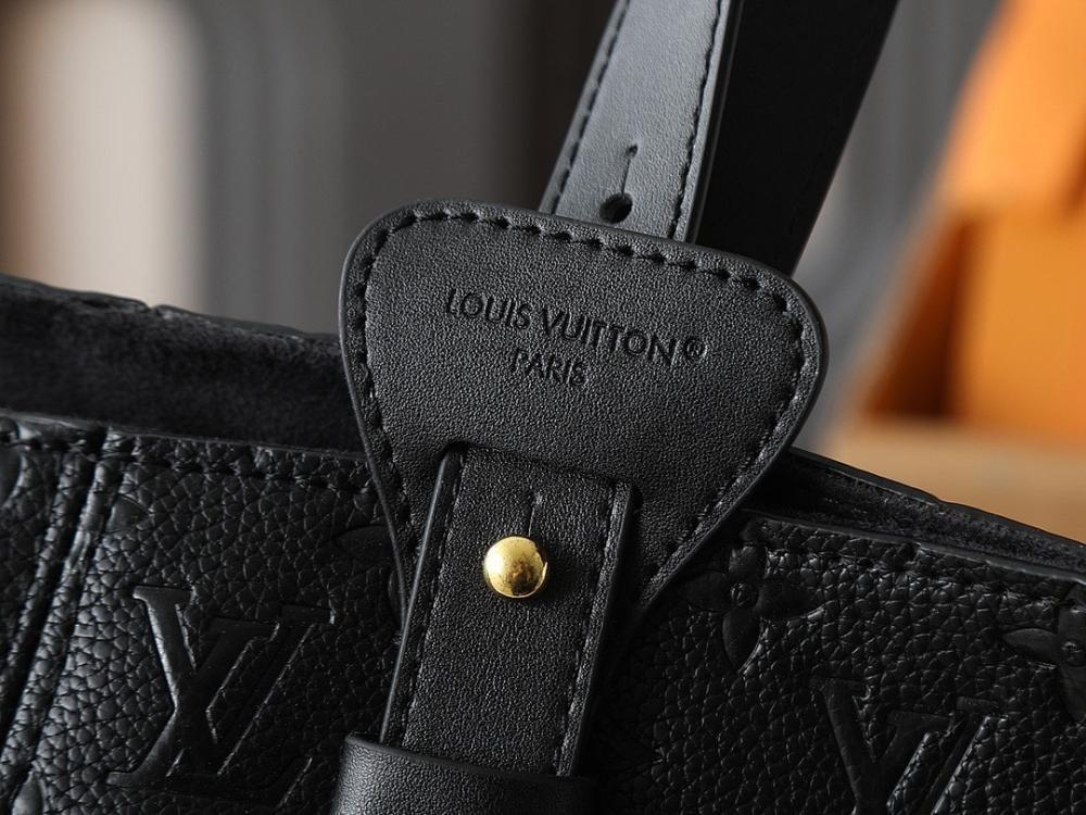 Italian-Inspired Elegant Shoulder Bag 56.5x30.5x17cm