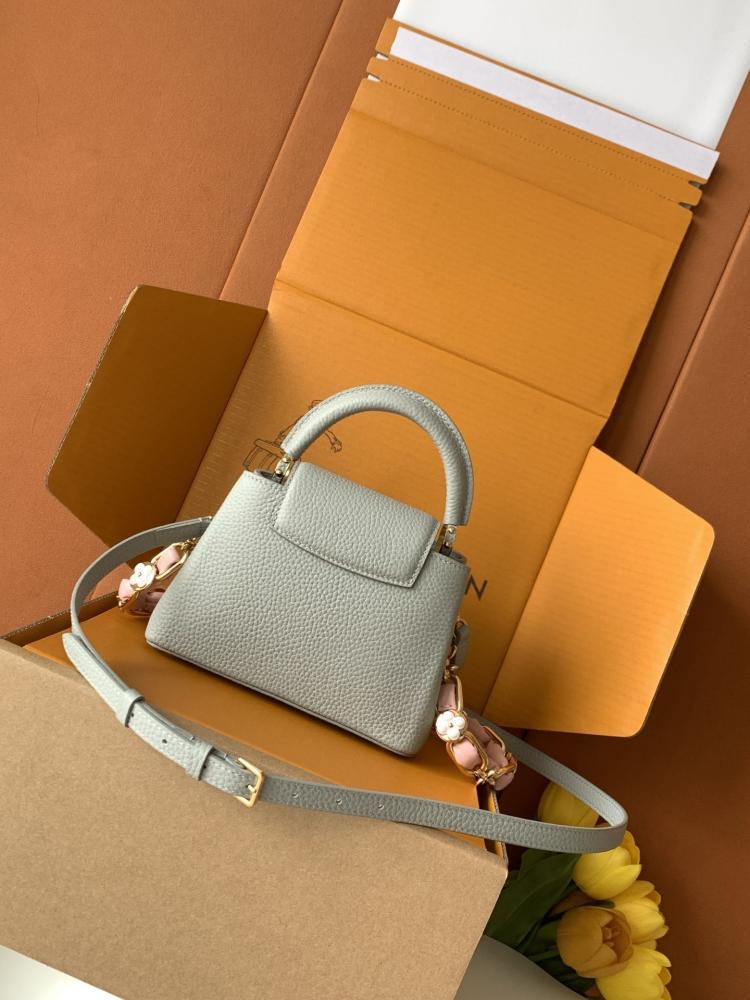 Gold Top Handle Bag Style 102180515