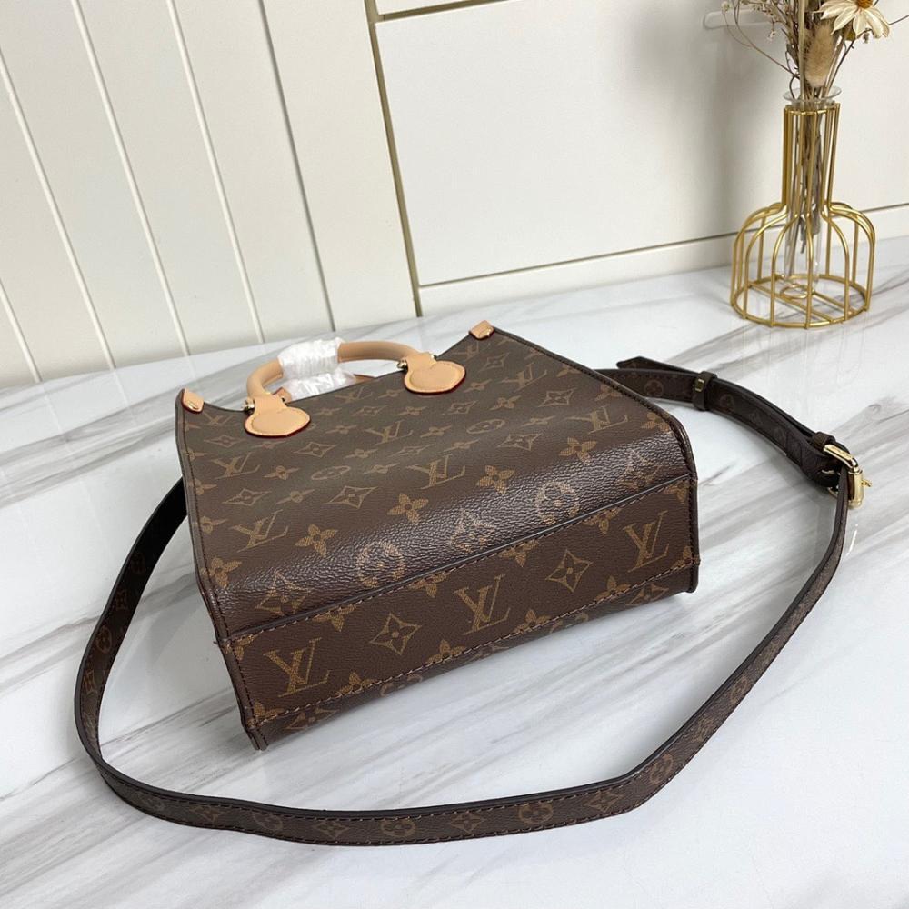 Italian-Inspired Stylish Top Handle Bag 20x21x10cm