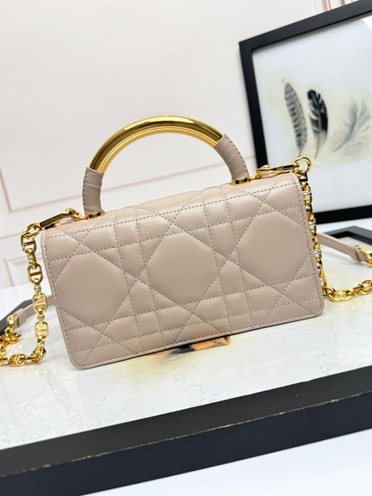 Modern Stylish Quilted Leather Shoulder Bag 20x12x5cm