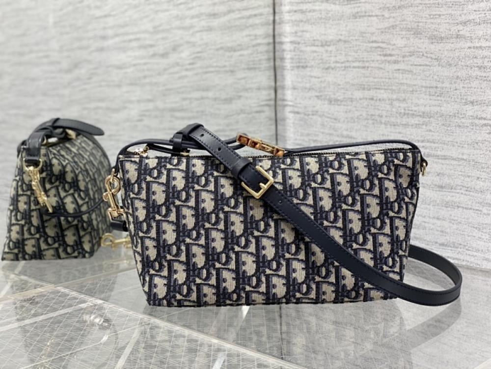 Classic Top Handle Bag Style 1426591710