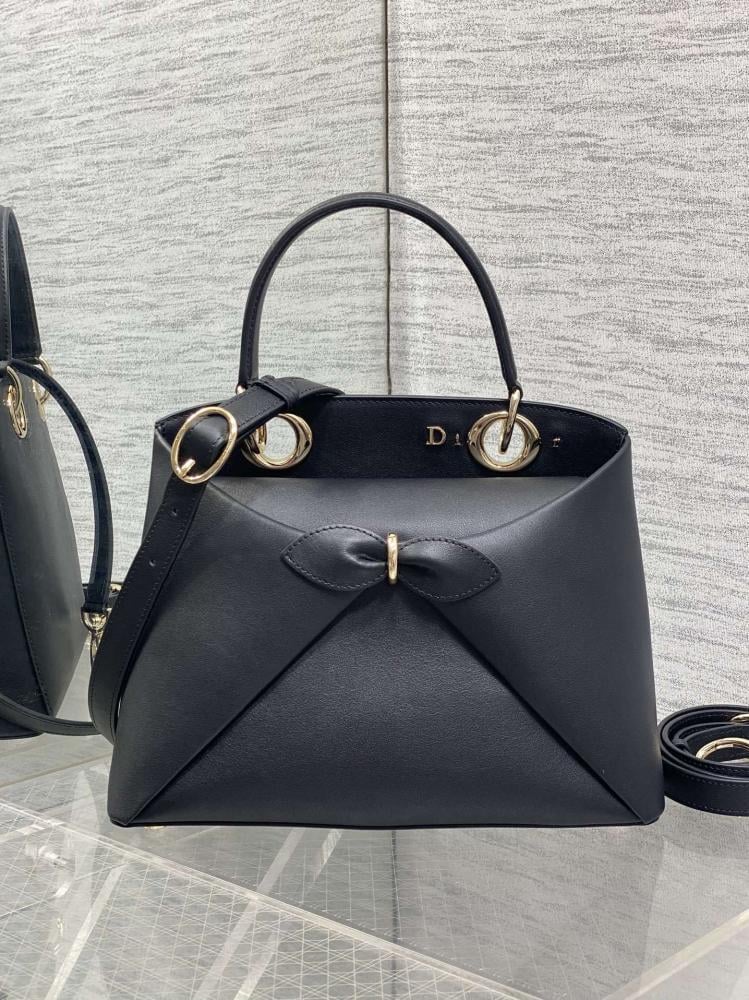 Top Handle Bag Style 2069947985