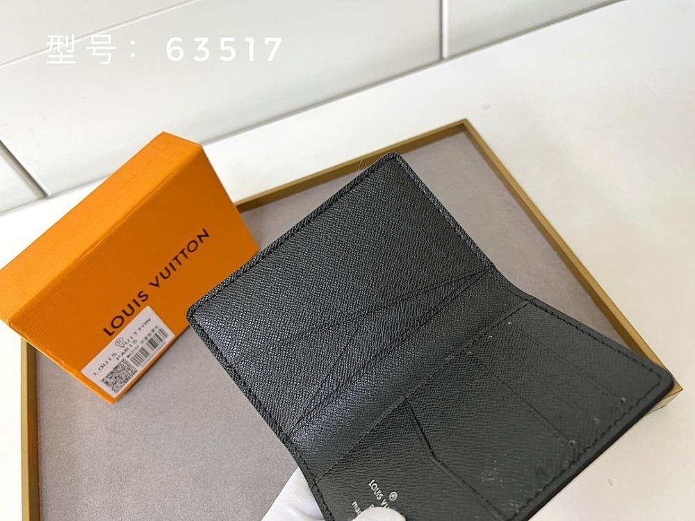 Stylish Refined Leather Wallet 7x11cm