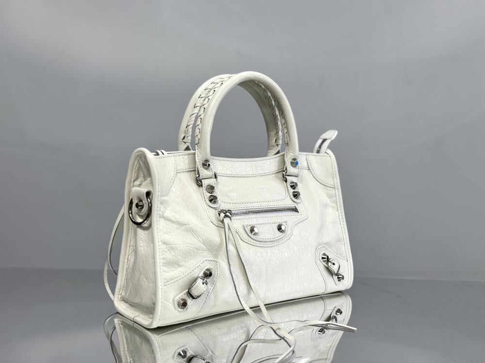 Classic Top Handle Bag Style 915841389