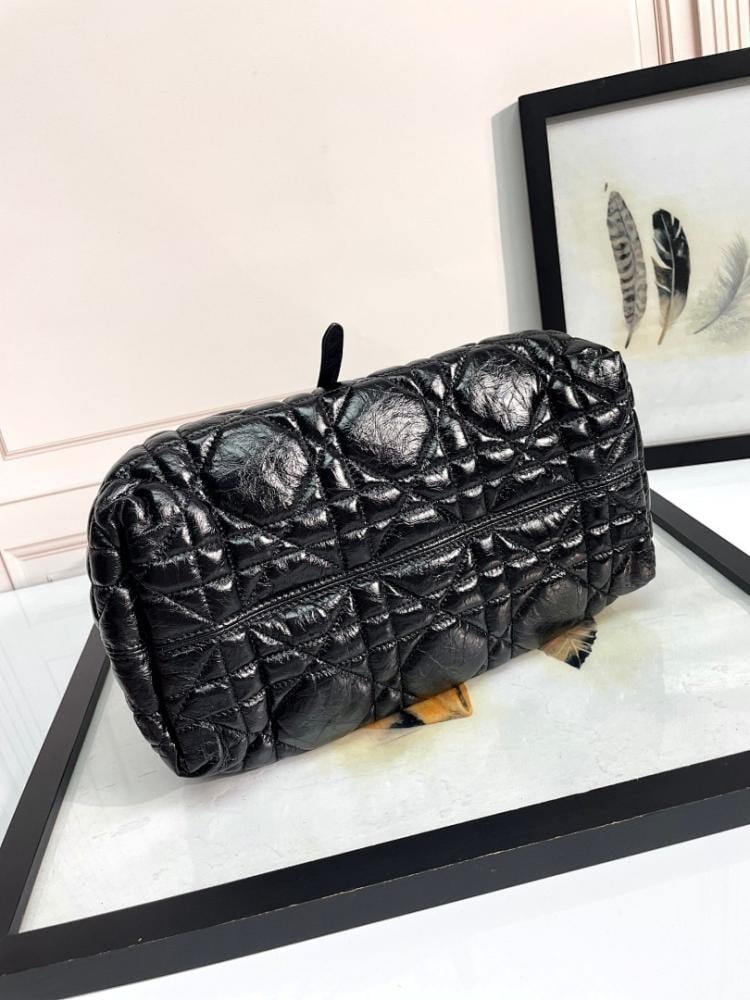 Italian-Inspired Luxury Black Calfskin Crossbody Bag 28.5x21.5x19cm