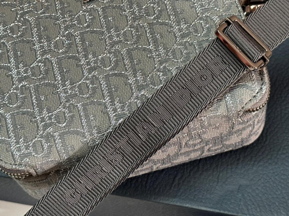 Modern Stylish Quilted Leather Shoulder Bag 17x12.5x5cm