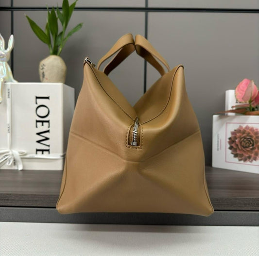 Italian-Inspired Elegant Leather Shoulder Bag 59x25.5x25cm
