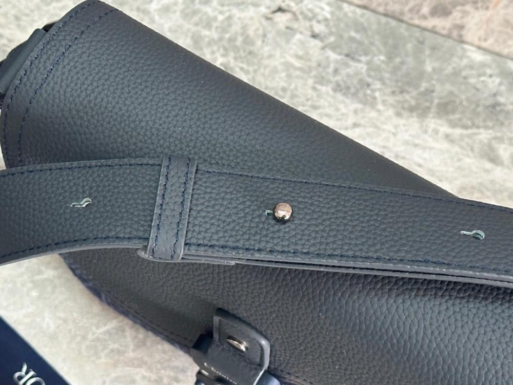 Modern Leather Shoulder Bag 23x17x6cm