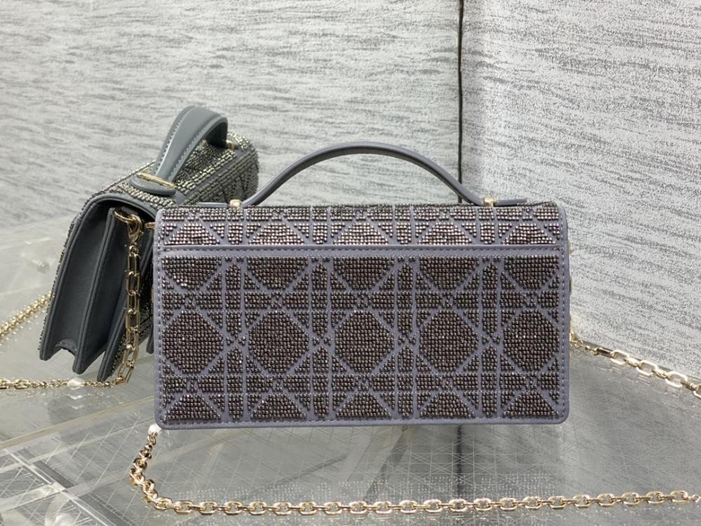 Wallet Style 1420944019