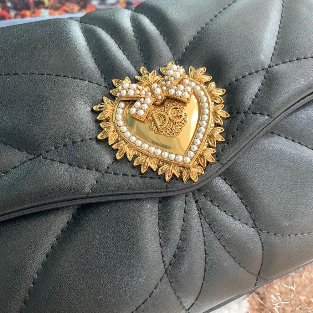 Luxury Elegant Quilted Leather Crossbody Bag