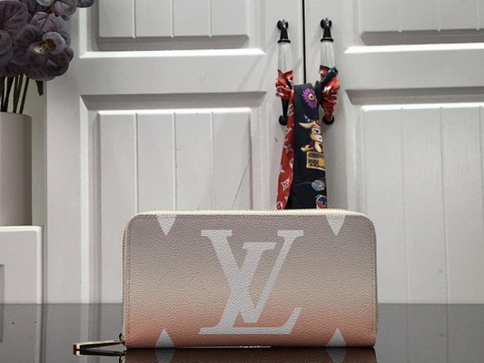 Wallet Style 2055704304