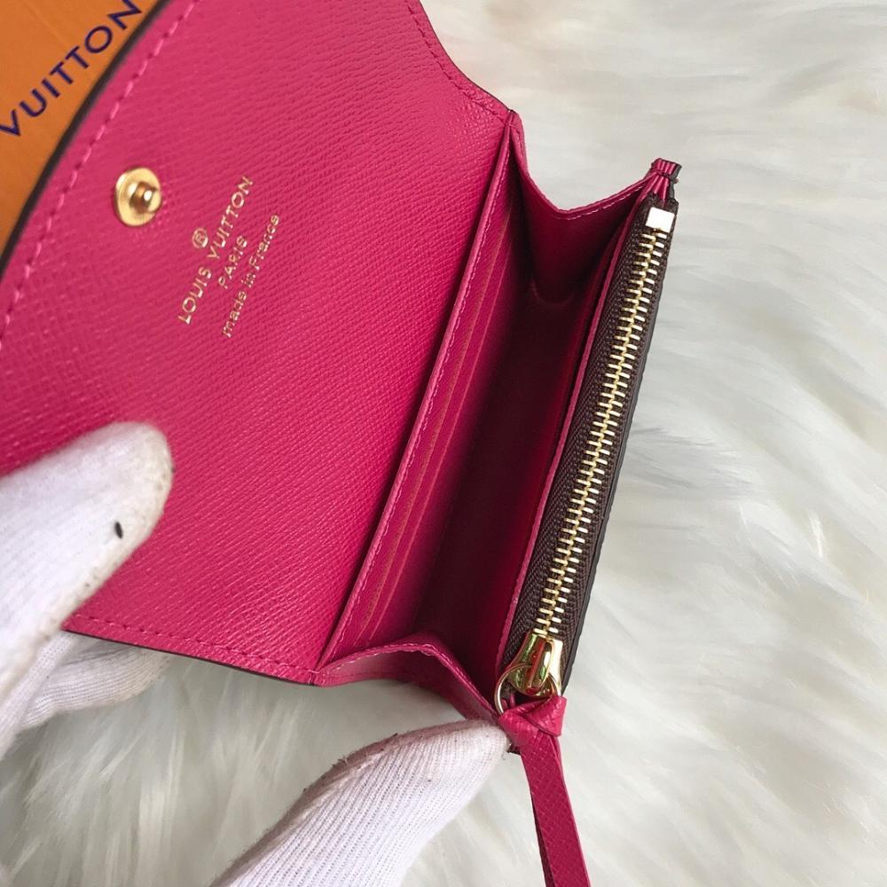 Stylish Gold Leather Wallet